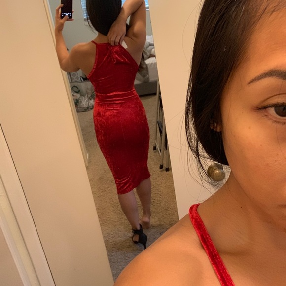 Velvety red racerback dress - Picture 2 of 2